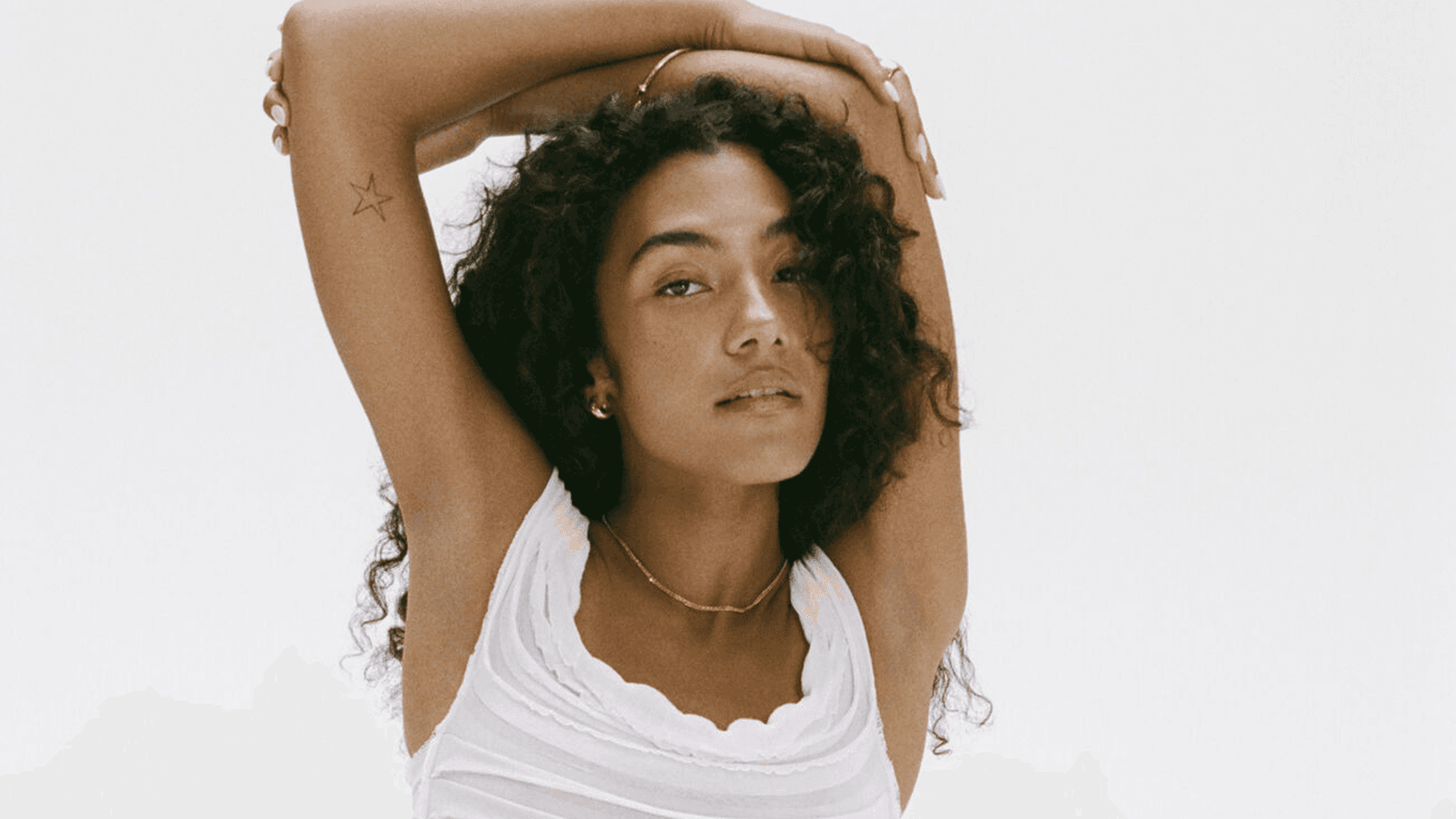 Olivia Dean: The Art Of Loving Live | Sweet Things VIP Package - Conciertos en Amsterdam