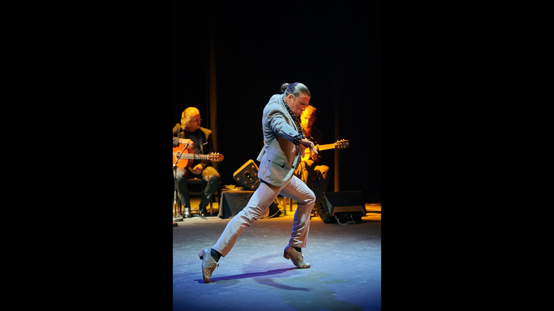 FLAMENCOFESTIVALENS STORA SHOW - Teatro en Karlstad