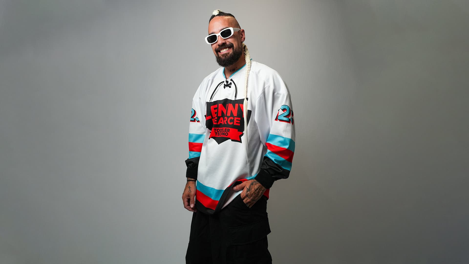LENNY PEARCE - TODDLER RAVE WORLD TOUR PART 1 - Conciertos en Winnipeg