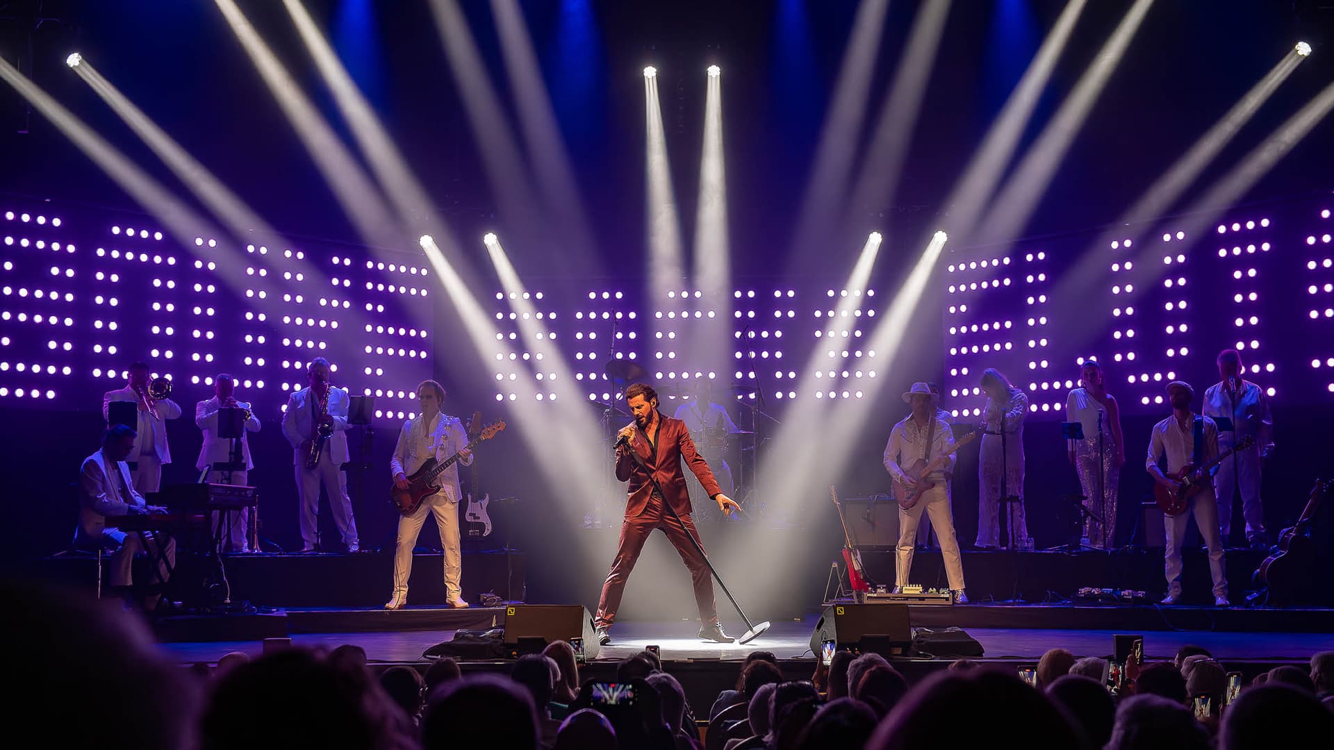 BOUKE ROCKS ELVIS: NEW TOUR 26/27! - Conciertos en Hasselt