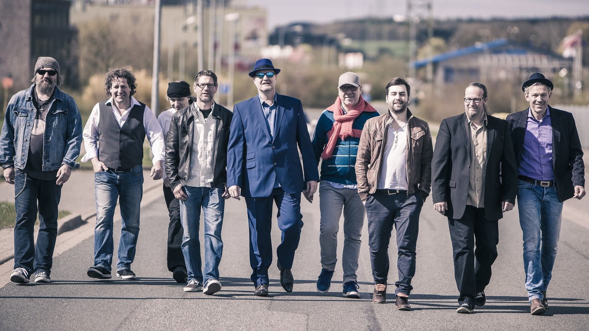 The Magic of Santana feat. Tony Lindsay - Conciertos en Cloppenburg