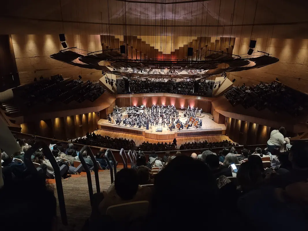 Sala Nezahualcóyotl en la UNAM y Orquesta Sinfónica de Minería