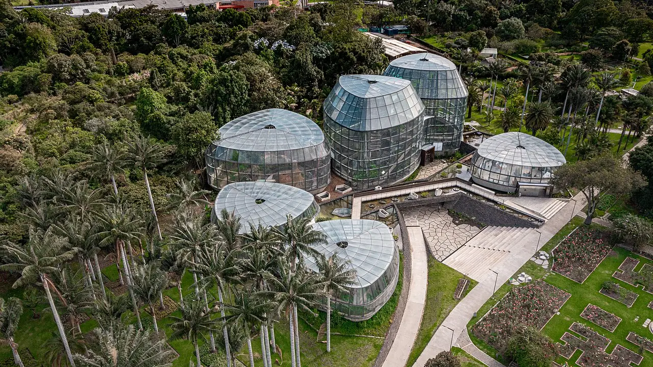 Domos Tropicario