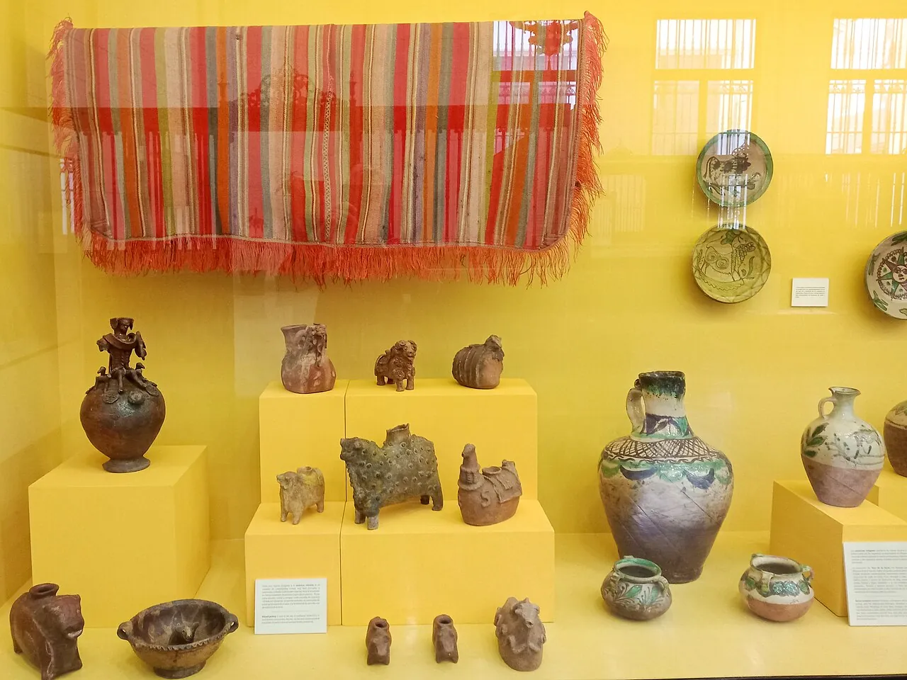 Pre-Columbian and Peruvian art at the Museum of the Central Reserve Bank of Peru (MUCEN).