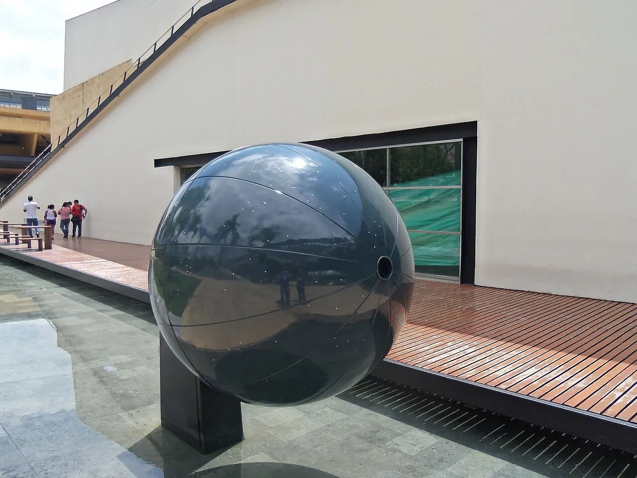 Constellation Globe, Parque de los Deseos
