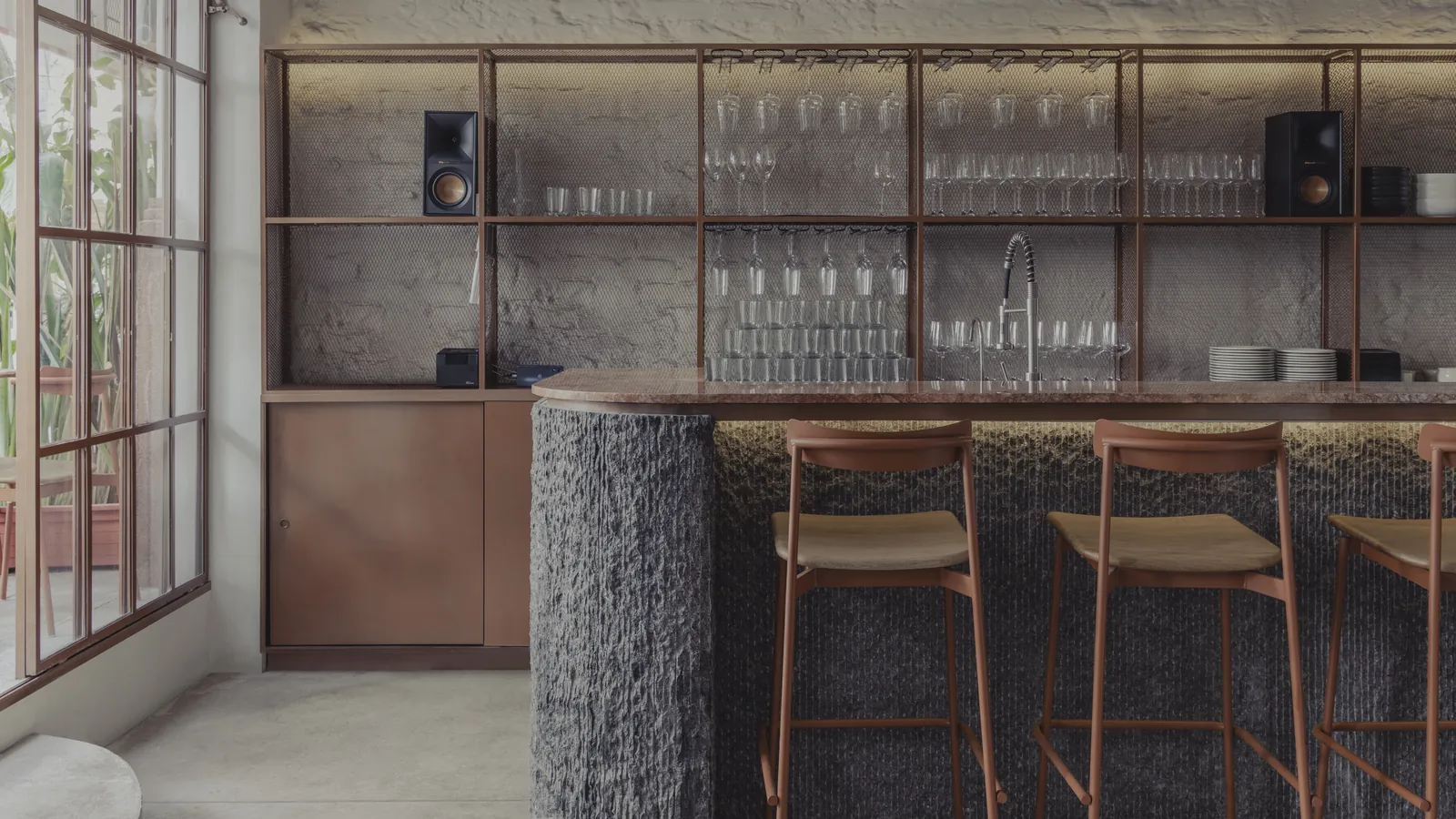 Plonk, Condesa