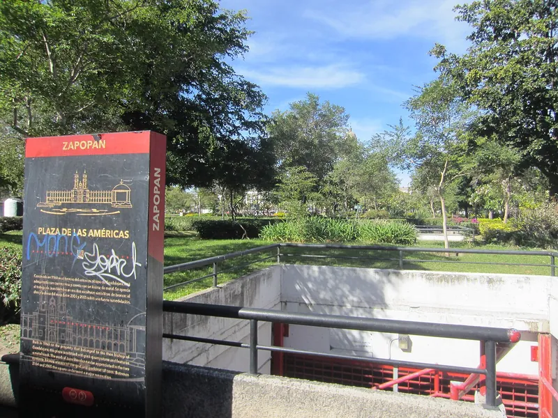 Plaza de las Américas (Juan Pablo II)
